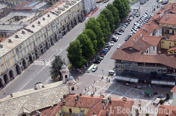 Pinerolo, area Ztl: nuove zone a disco orario e accessibilità al centro storico