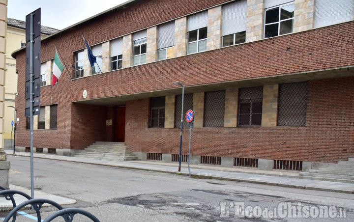 Ex maresciallo della Guardia di Finanza sotto inchiesta per concussione