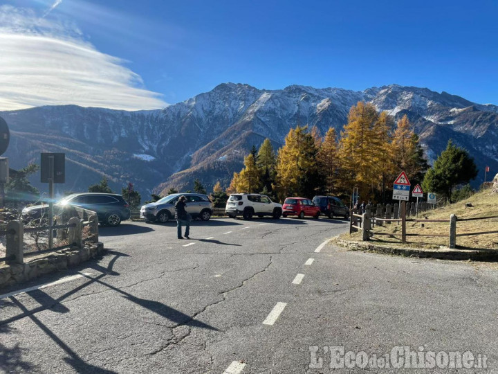 Problema parcheggi per andare al rifugio Selleries: la richiesta di aiuto e la risposta di Città metropolitana