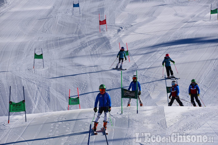Sestriere: atleti sulle piste fino al 6 aprile, ristori attesi per l'indotto dello sci