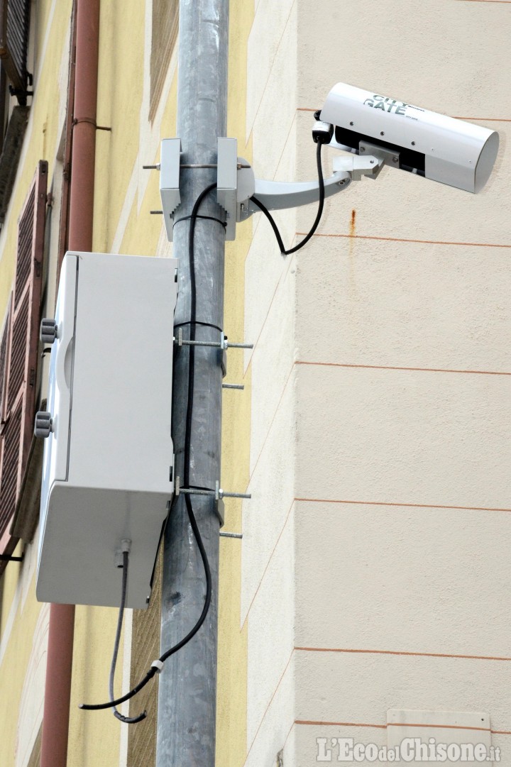 Pinerolo: venti telecamere agli ingressi della città