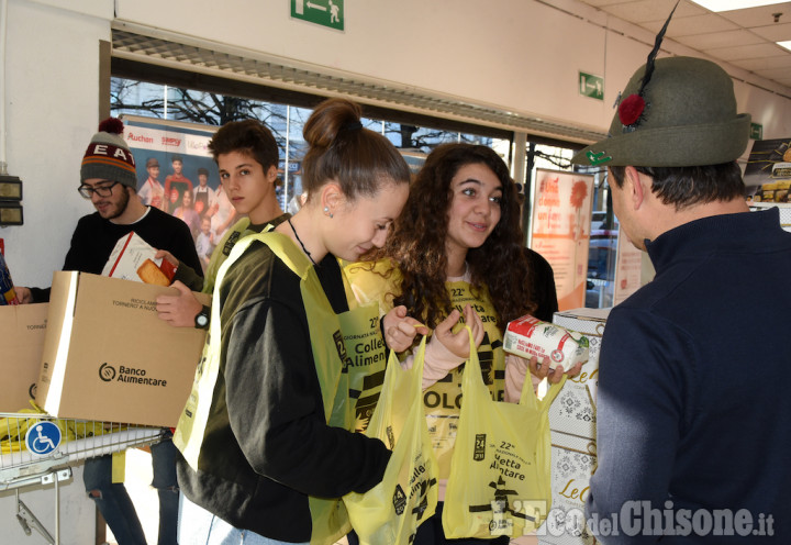 Oggi la colletta alimentare nei supermercati