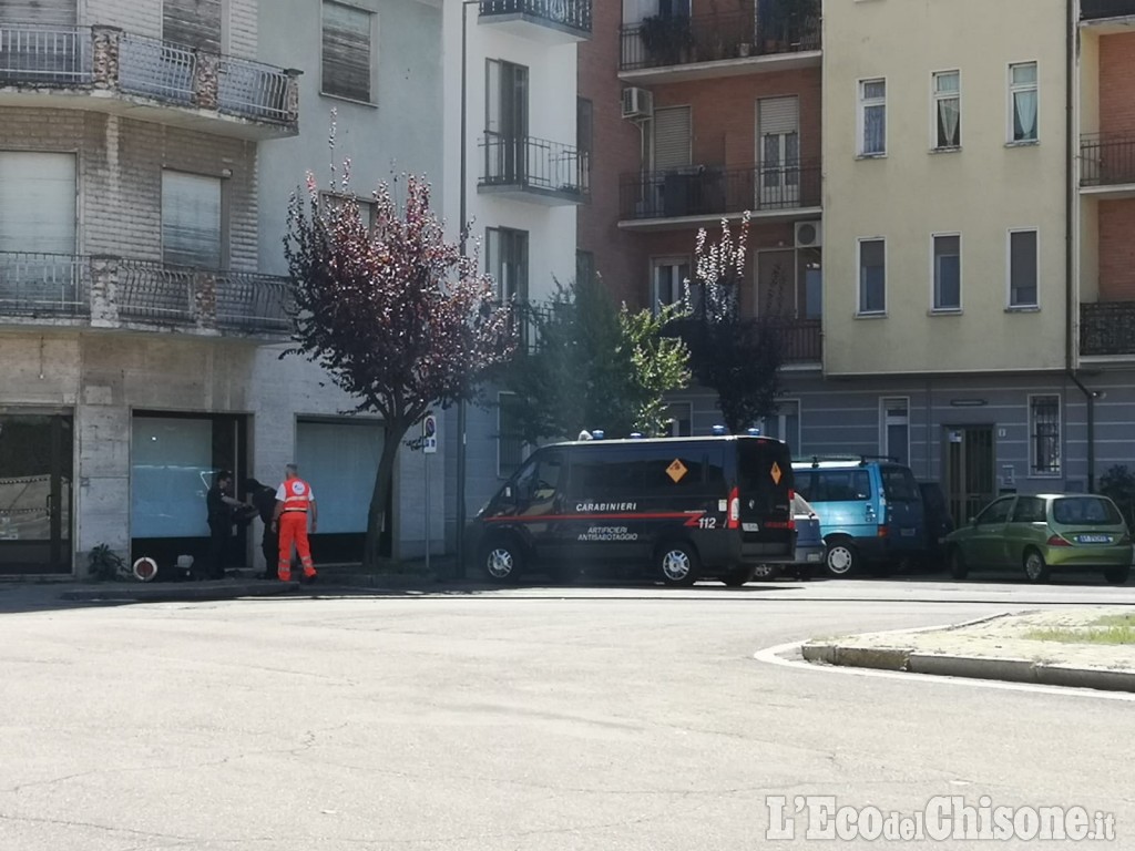 Orbassano: trolley sospetto, falso allarme bomba in viale Regina | L