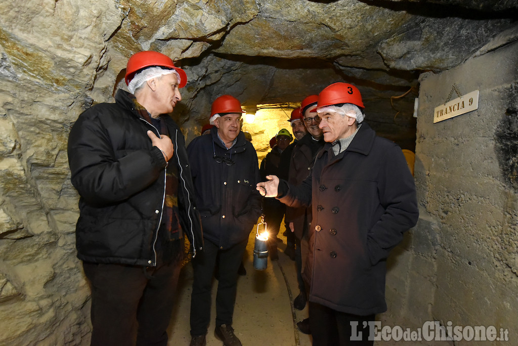 Il Presidente Della Regione Chiamparino All'Ecomuseo Delle Miniere ...