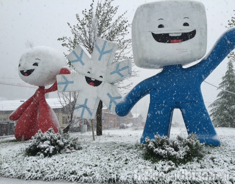 Maltempo: neve a Pragelato e Sestriere, grandine a Roure e Fenestrelle