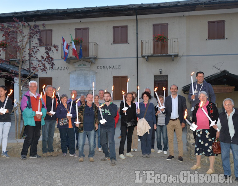 Prarostino :Fiaccolata al Cippo dei Martiri del Bric