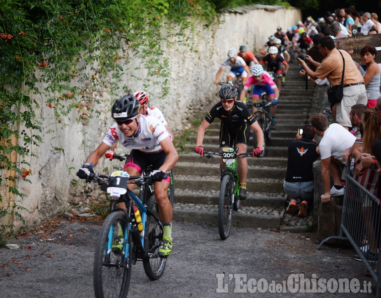 Cavour: Iron Bike in serata