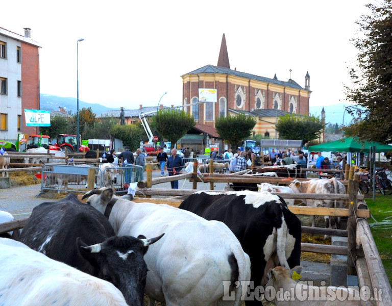 Bagnolo: rassegna agricola con… pellerossa