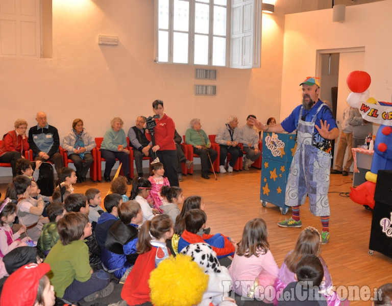 Festa di carnevale con il mago Pongo