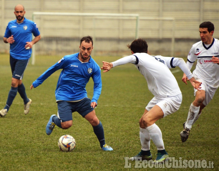 Calcio : Pinerolo- Caronnese