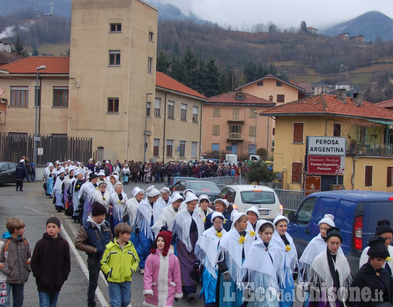 Pomaretto: corteo e falò Valdese