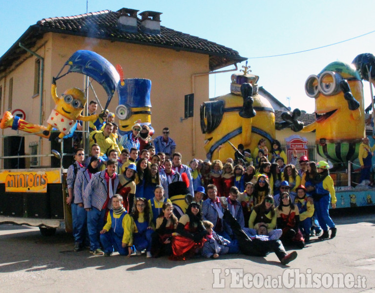 Osasio: sfilata di Carnevale