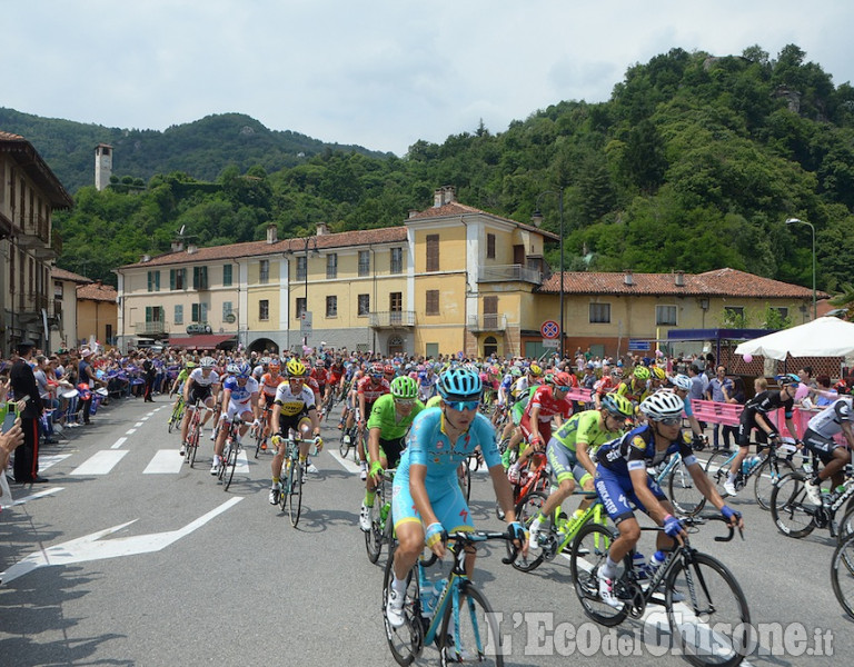 Giro d&#039;Italia passaggio a Revello