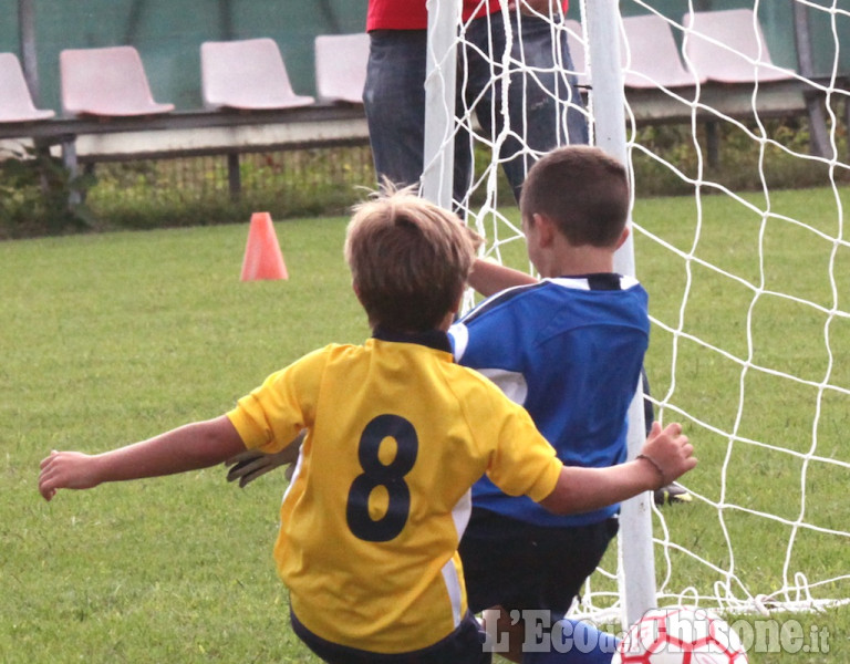 Cumiana: Torneo di calcio