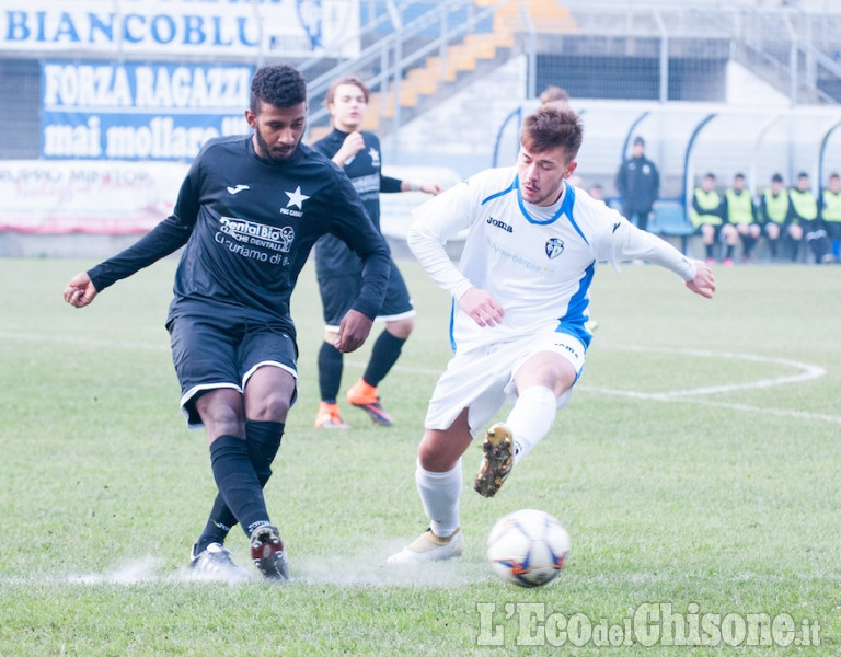 Calcio Juniores naz.: Pinerolo-Casale