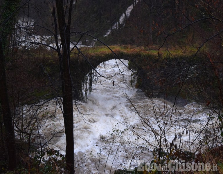 Allerta meteo: il torrente Angrogna fa paura