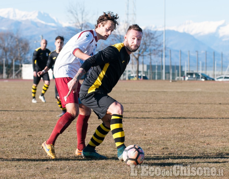 Calcio: Saluzzo - Cavour