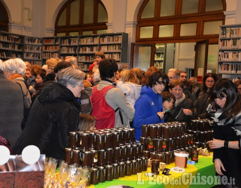 Pinerolo: Cioccolato in biblioteca 