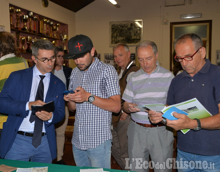 Pinerolo : Ciclismo, presentazione per &quot;Dalle Mura al Muro&quot; 