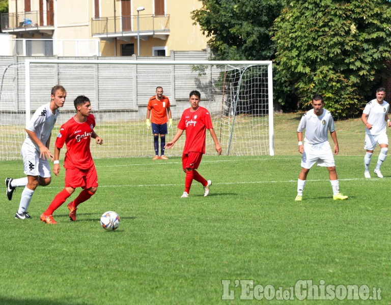 Calcio: Pinerolo - Atletico Torino