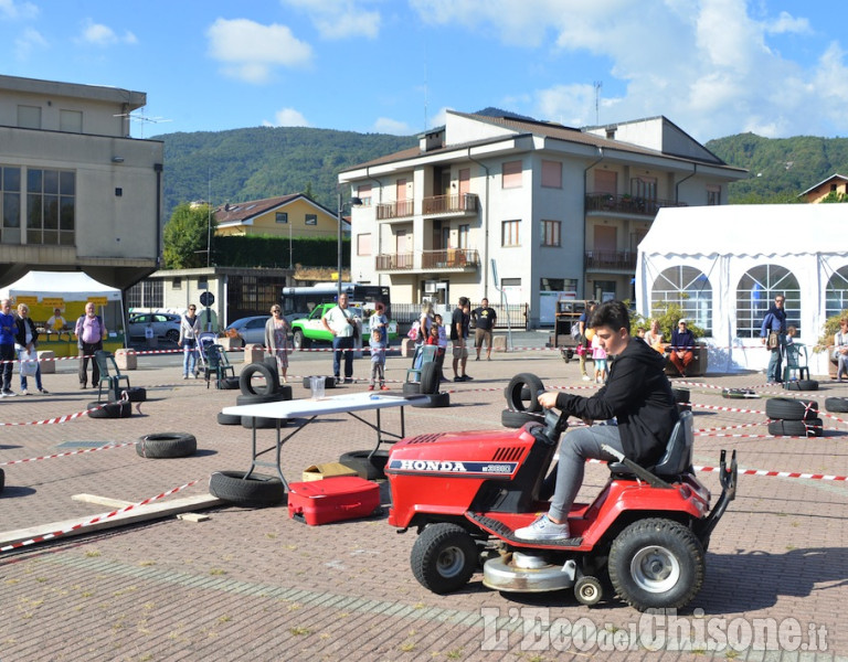 S. Secondo: la Gimkana dei tosaerba alla Sagra dij Fojot