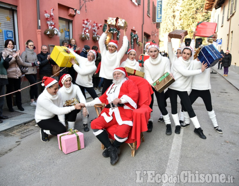 Cumiana in festa con Babbo Natale