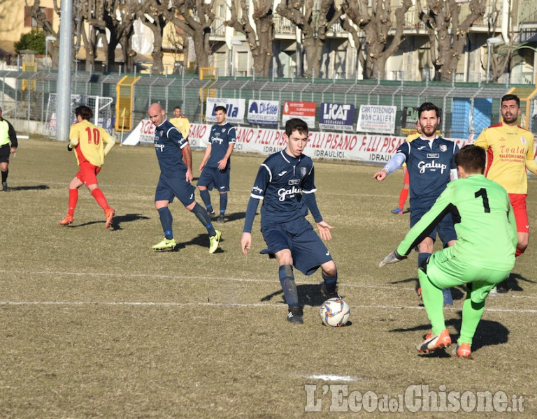 Calcio: Pinerolo-Villafranca