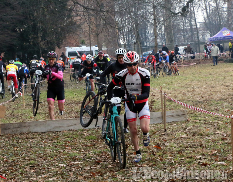 Vinovo: ciclocross amatoriale, campionato italiano nel parco del castello