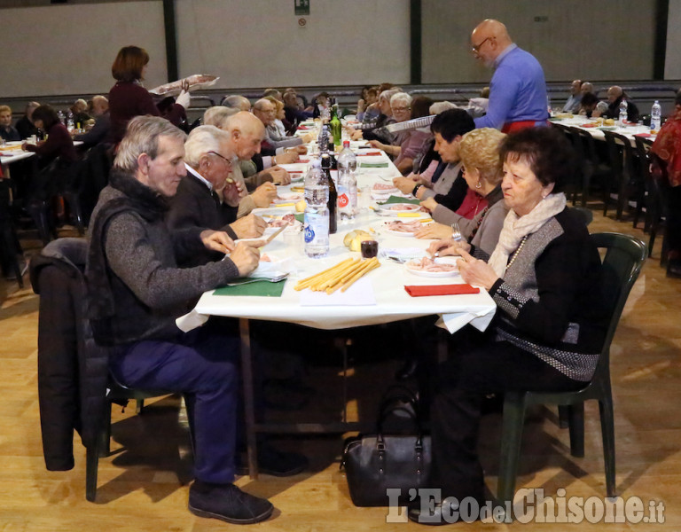 Pancalieri: cena tricolore degli Alpini