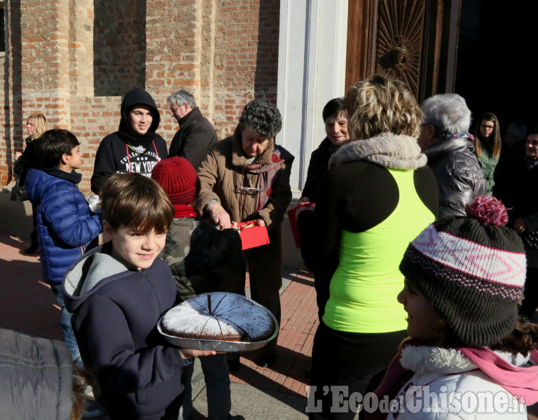 Osasio: mercatino solidale e flash-mob