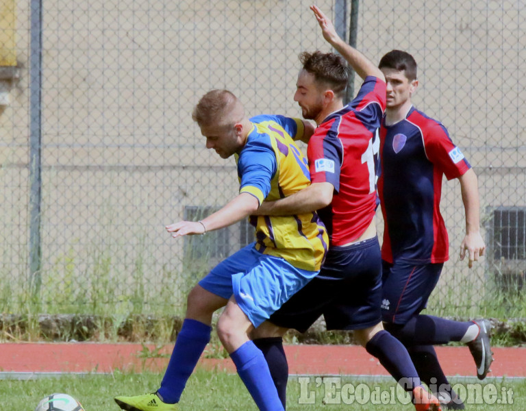 Calcio Seconda categoria: Giaveno vola in Prima 