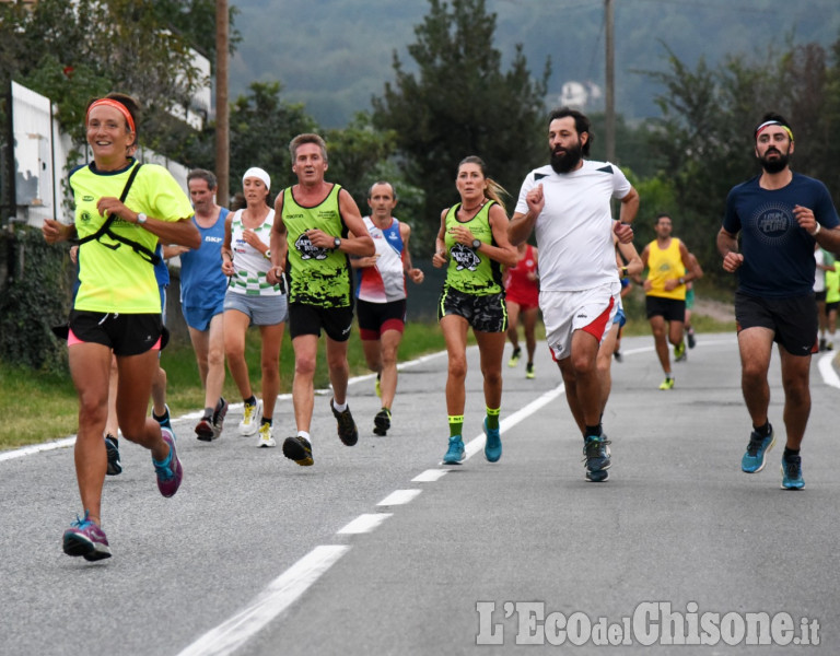 A S. Secondo a piedi o di corsa insieme all&#039;Avis