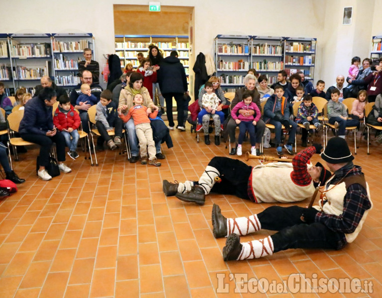 Vinovo: un pomeriggio con zampognari e bambini 