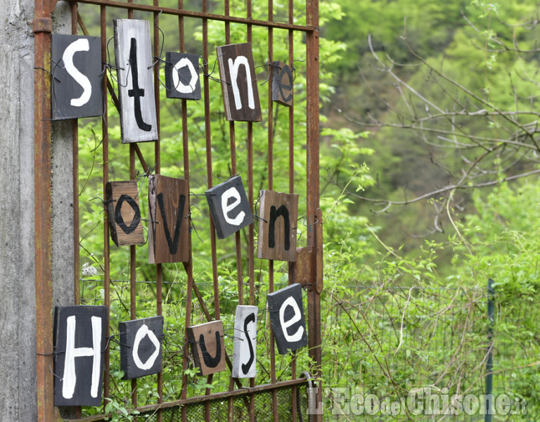 Arte dal mondo alla Stone Oven House di Rorà