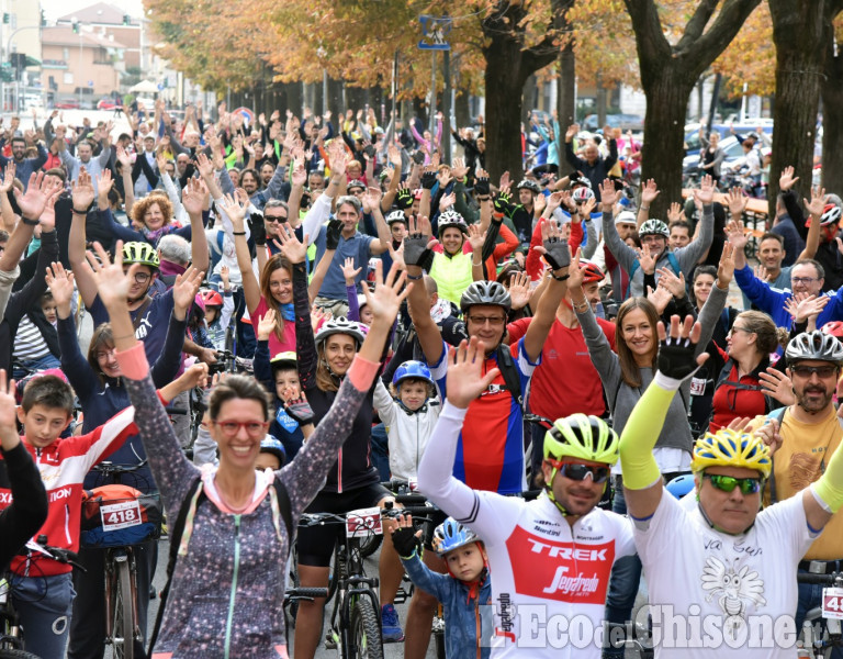 &quot;Pinerolo pedala&quot;, oltre 500 iscritti