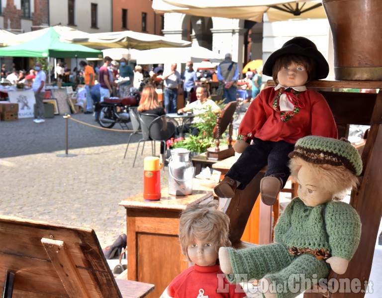 Pinerolo Mercatino Delle pulci