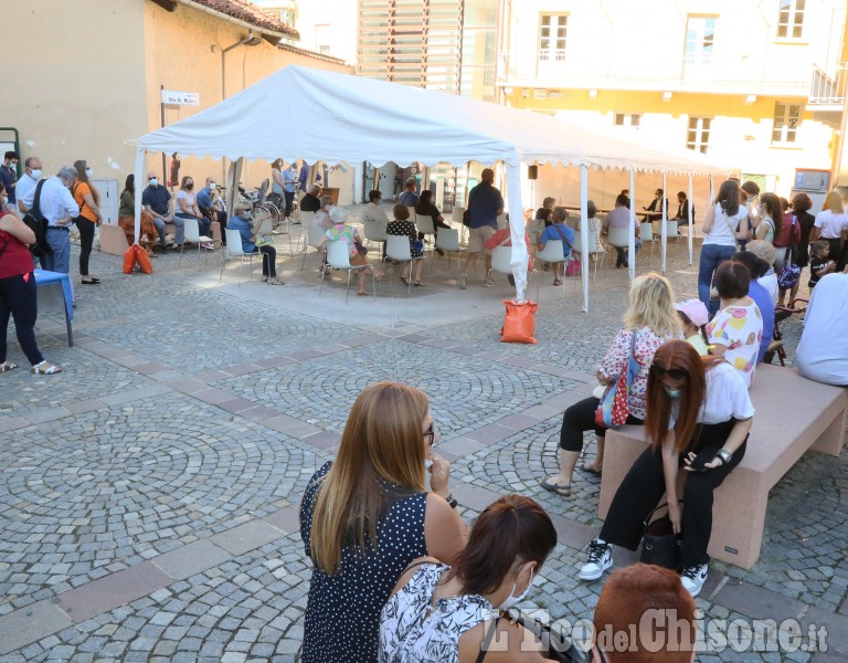 None: l’inaugurazione delle manifestazioni per il decennale della biblioteca