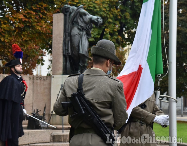 Pinerolo: Corteo al monumento dei caduti in ricordo della Grande Guerra