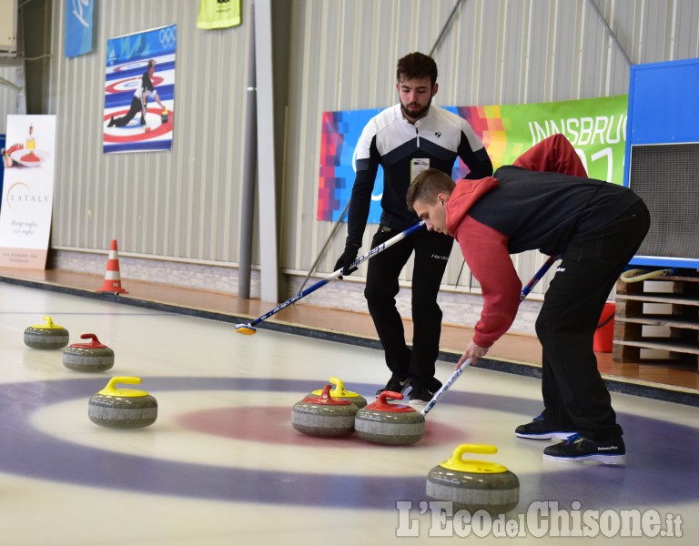 Pinerolo,Curling:Torneo internazionale doppio misto