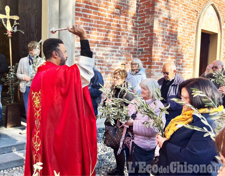 Pinerolo: La domenica delle Palme alla Basilica di San Maurizio