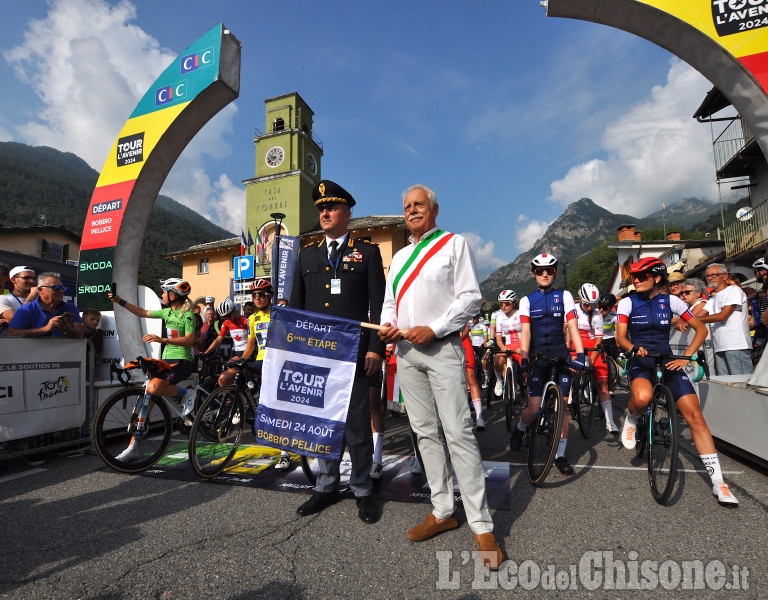 Tour de l’Avenir, la partenza della tappa n. 6 da Bobbio Pellice