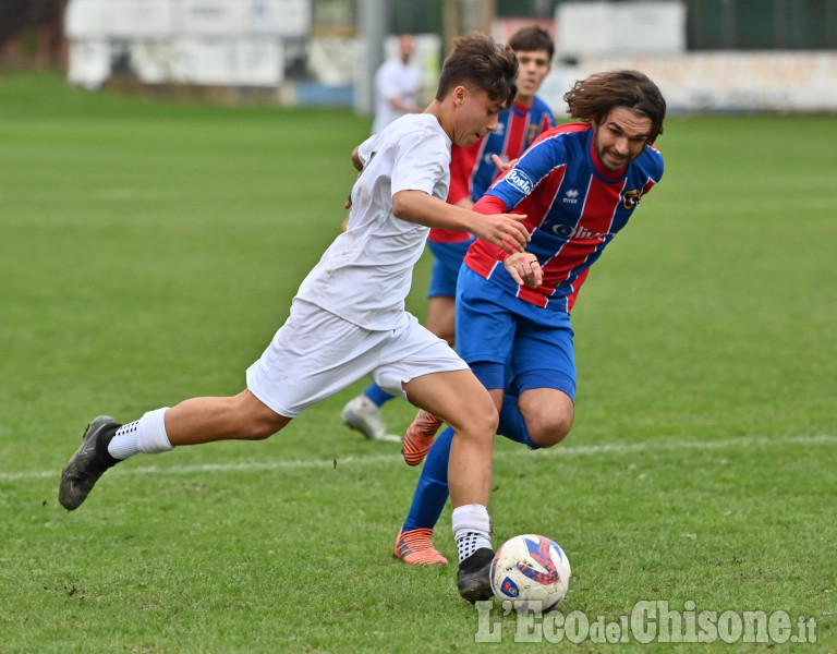 Calcio Eccellenza: prima sconfitta Pinerolo, Centallo più concreto