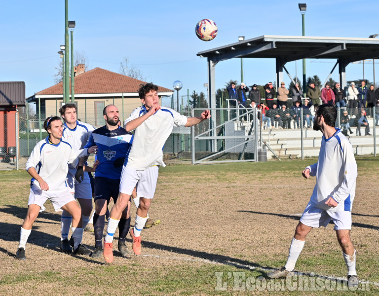 Calcio Prima categoria: il derby della Val Pellice termina in parità