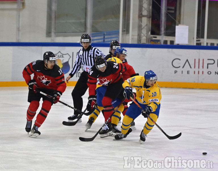 Pinerolo:Universiadi Hockey,  Svezia- Canada 