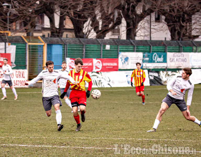 Calcio: Pinerolese-Villafranca