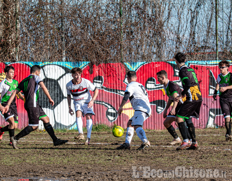 Calcio Seconda categoria: Chisone ferma la capolista Piossaschese