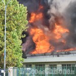 Roletto: Incendio alla fabbrica di vernici Cia 