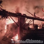 Pinerolo: spento l’incendio nel magazzino-deposito di stradale Baudenasca