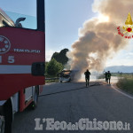 Airasca: camper in fiamme sulla SS23, Vigili del fuoco in azione