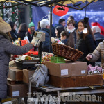 Pinerolo: da domenica 1 tornano i mercati natalizi con orario prolungato